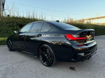 BMW 3 SERIES 2.0 320d M Sport Auto xDrive Euro 6 (s/s) 4dr