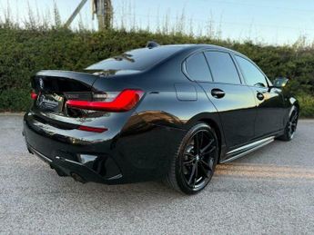 BMW 3 SERIES 2.0 320d M Sport Auto xDrive Euro 6 (s/s) 4dr