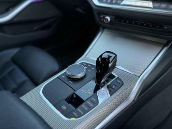 BMW 3 SERIES 2.0 320d M Sport Auto xDrive Euro 6 (s/s) 4dr