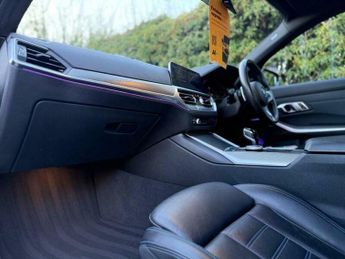 BMW 3 SERIES 2.0 320d M Sport Auto xDrive Euro 6 (s/s) 4dr