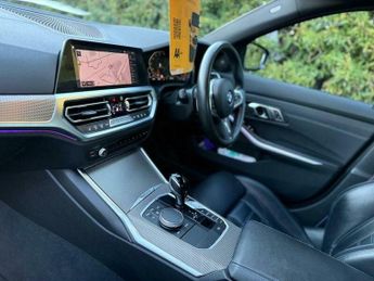 BMW 3 SERIES 2.0 320d M Sport Auto xDrive Euro 6 (s/s) 4dr