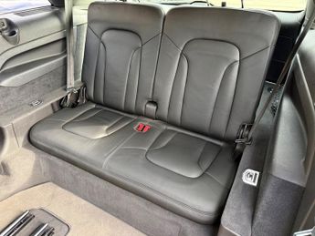 Audi Q7 TDI QUATTRO S LINE PLUS