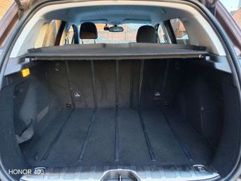 Peugeot 2008 1.6 e-HDi Allure SUV 5dr Diesel EGC Euro 5 (s/s) (92 ps)