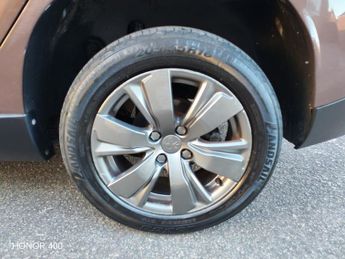 Peugeot 2008 1.6 e-HDi Allure SUV 5dr Diesel EGC Euro 5 (s/s) (92 ps)