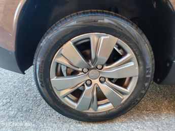 Peugeot 2008 1.6 e-HDi Allure SUV 5dr Diesel EGC Euro 5 (s/s) (92 ps)