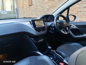 Peugeot 2008 1.6 e-HDi Allure SUV 5dr Diesel EGC Euro 5 (s/s) (92 ps)