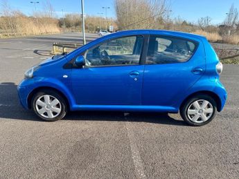 Toyota AYGO VVT-I BLUE