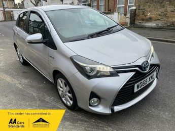 Toyota Yaris 1.5 VVT-h Sport Hatchback 5dr Petrol Hybrid E-CVT Euro 6 (101 ps