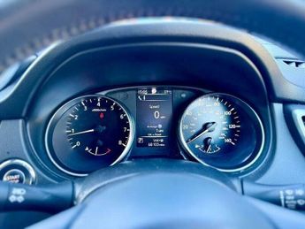 Nissan Qashqai 1.2 DIG-T Tekna SUV 5dr Petrol XTRON Euro 6 (s/s) (115 ps)