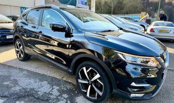 Nissan Qashqai 1.2 DIG-T Tekna SUV 5dr Petrol XTRON Euro 6 (s/s) (115 ps)