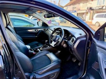 Nissan Qashqai 1.2 DIG-T Tekna SUV 5dr Petrol XTRON Euro 6 (s/s) (115 ps)