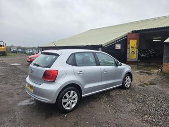 Volkswagen Polo SE DSG