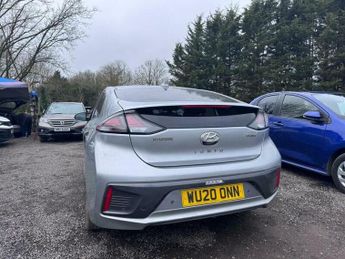 Hyundai Ioniq 1.6 h-GDi Premium SE DCT Euro 6 (s/s) 5dr