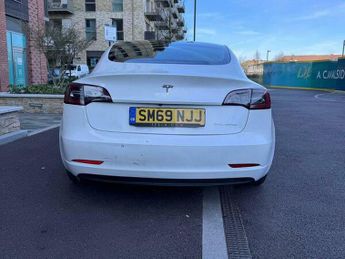 Tesla Model 3 (Dual Motor) Long Range Auto 4WDE 4dr