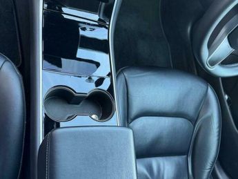 Tesla Model 3 (Dual Motor) Long Range Auto 4WDE 4dr