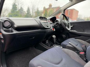 Honda Jazz 1.4 i-VTEC ES CVT Euro 5 5dr