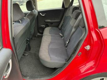 Honda Jazz 1.4 i-VTEC ES CVT Euro 5 5dr