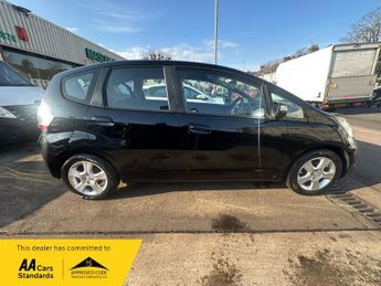 Honda Jazz I-VTEC ES I-SHIFT