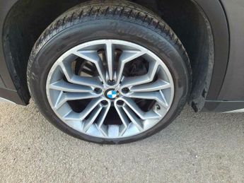 BMW X1 2.0 18d xLine SUV 5dr Diesel Auto xDrive Euro 5 (s/s) (143 ps)