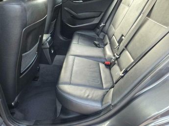 BMW X1 2.0 18d xLine SUV 5dr Diesel Auto xDrive Euro 5 (s/s) (143 ps)