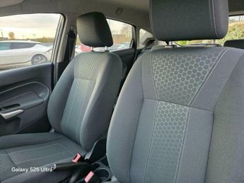 Ford Fiesta 1.4 Zetec 5dr