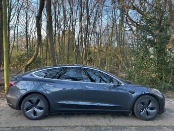Tesla Model 3 STANDARD RANGE PLUS
