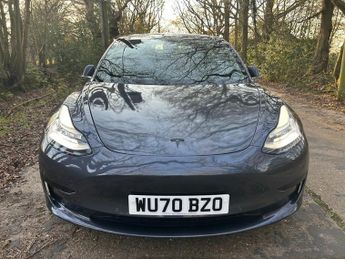 Tesla Model 3 STANDARD RANGE PLUS