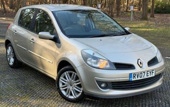 Renault Clio INITIALE 16V