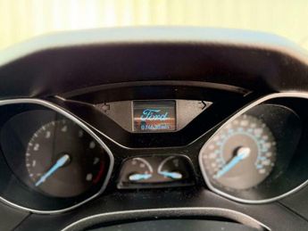 Ford Focus 1.6 Zetec Powershift Euro 5 5dr