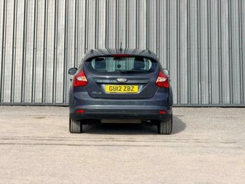 Ford Focus 1.6 Zetec Powershift Euro 5 5dr