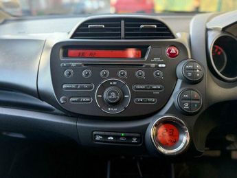 Honda Jazz 1.4 i-VTEC ES CVT Euro 5 5dr