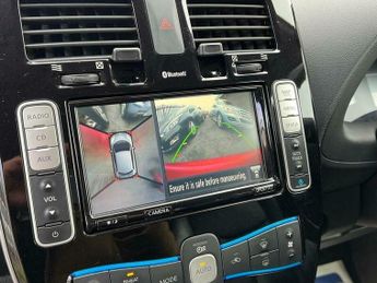 Nissan Leaf 30kWh Tekna Auto 5dr