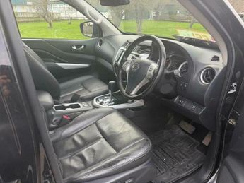 Nissan Navara 2.3 dCi Tekna Auto 4WD Euro 6 4dr