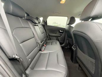 Kia Niro 1.6 GDi 8.9kWh 3 DCT Euro 6 (s/s) 5dr