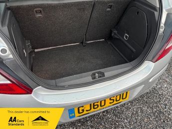 Vauxhall Corsa CLUB AC 16V