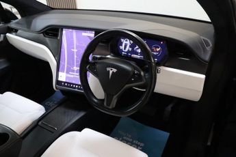 Tesla Model X 75D