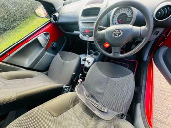 Toyota AYGO 1.0 VVT-i + MultiMode Euro 4 5dr