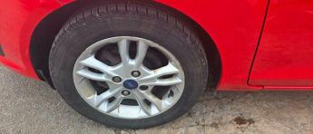 Ford Fiesta 1.0T EcoBoost Zetec Powershift Euro 5 5dr