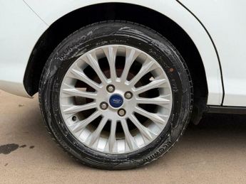 Ford B-Max 1.6 Titanium Powershift Euro 5 5dr