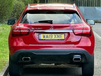 Mercedes-Benz C Class 1.6 GLA180 Urban Edition 7G-DCT Euro 6 (s/s) 5dr