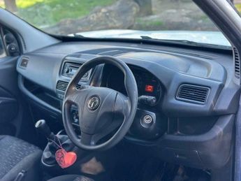 Vauxhall Combo 1.3 CDTi 2000 16v FWD L1 H1 3dr