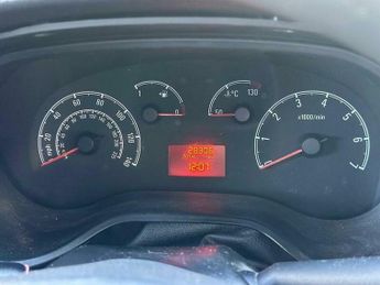 Vauxhall Combo 1.3 CDTi 2000 16v FWD L1 H1 3dr