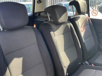 Volkswagen Sharan 2.0 TDI BlueMotion Tech SE MPV 5dr Diesel DSG Euro 5 (s/s) (140 