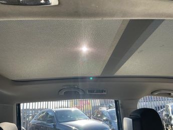 Volkswagen Sharan 2.0 TDI BlueMotion Tech SE MPV 5dr Diesel DSG Euro 5 (s/s) (140 