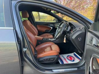 Vauxhall Insignia 2.0 CDTi Elite Sports Tourer Auto 4WD Euro 5 5dr