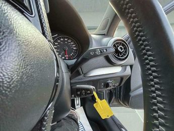 Audi A3 1.0 TFSI 30 S line Sportback S Tronic Euro 6 (s/s) 5dr