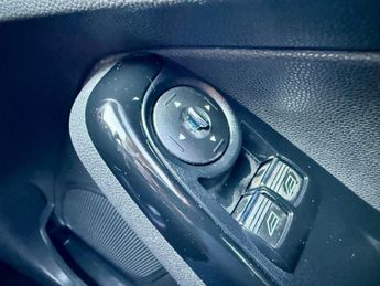 Ford Fiesta ZETEC £20 TAX+FSH+2 KEYS+B/TOOTH