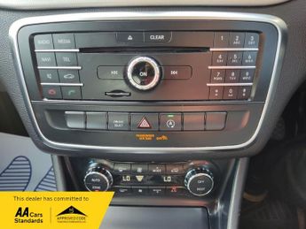 Mercedes-Benz C Class 2.1 GLA200d Sport SUV 5dr Diesel Manual Euro 6 (s/s) (136 ps)