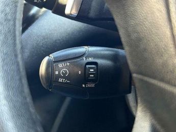 Peugeot 208 1.4 e-HDi Active EGC Euro 5 (s/s) 5dr