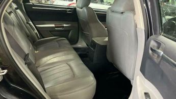 Chrysler 300c 3.0 CRD V6 4dr
